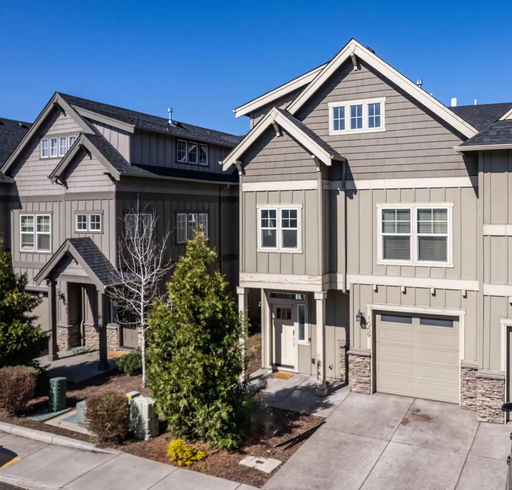 1059 SE Leonel Lane Bend OR 97702