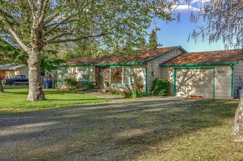 1365 Daisy Lane Grants Pass OR 97527