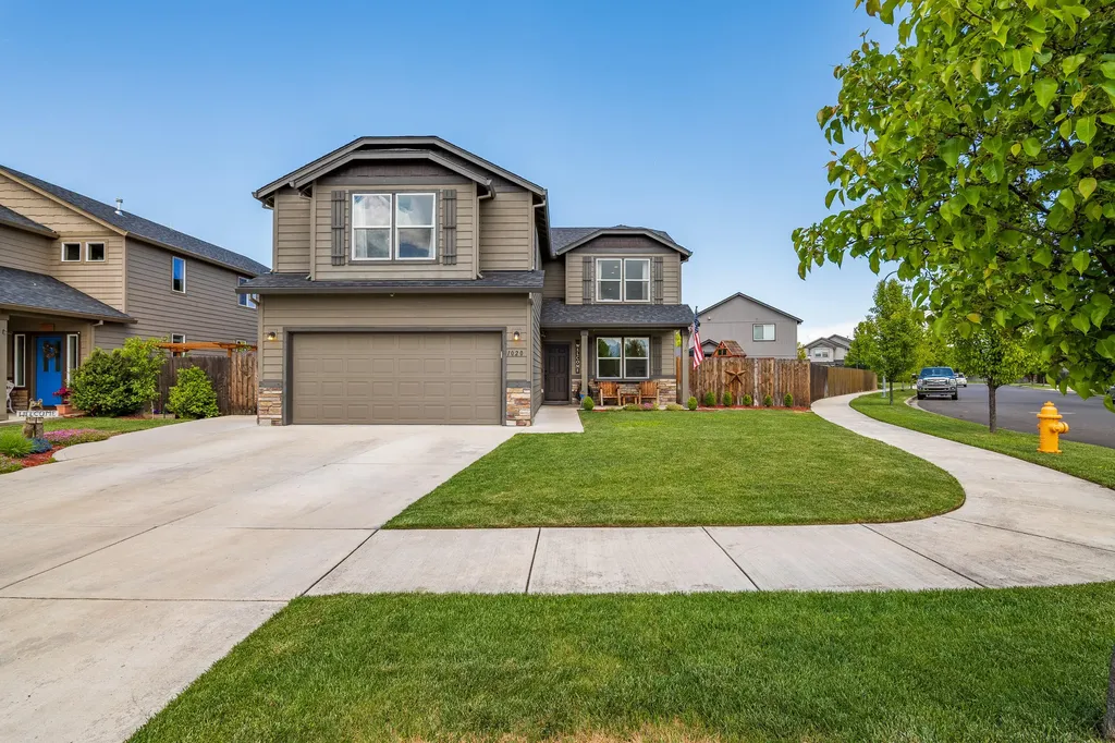 1020 Compton Way Medford OR 97501