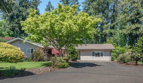 3856 NE Grandhaven Drive Mcminnville OR 97128