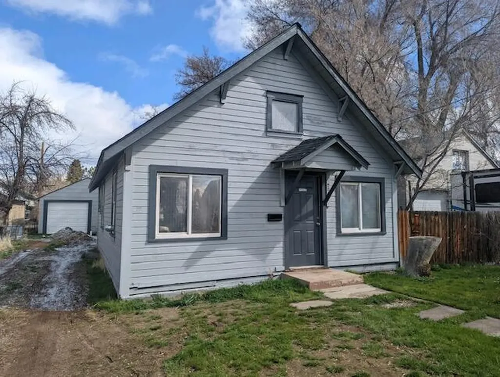 2041 Darrow Avenue Klamath Falls OR 97601