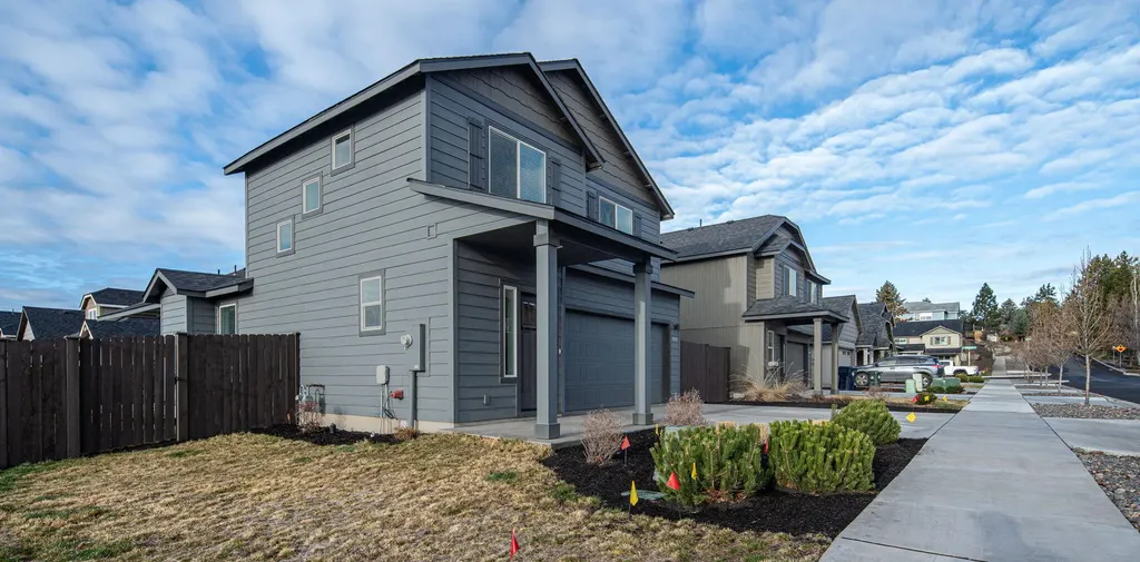 1499 NE Rumgay Lane Bend OR 97701