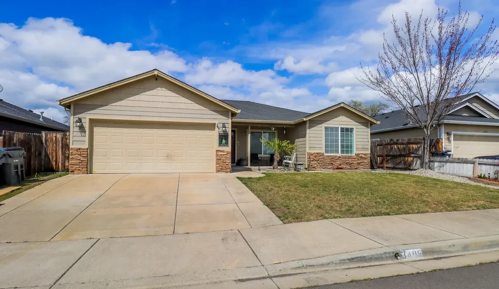 3409 Trent Avenue White City OR 97503