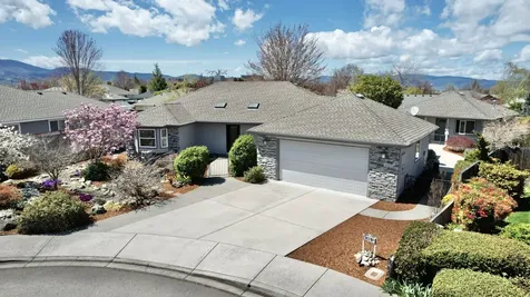 3519 Shawna Drive Medford OR 97504