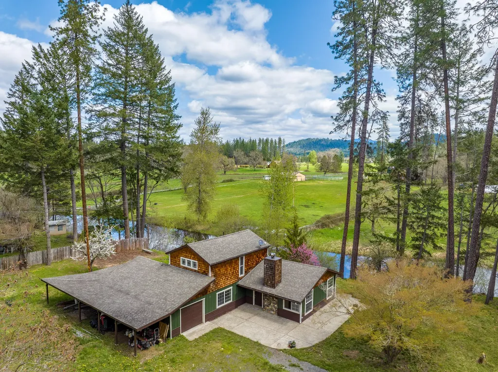 395 Quail Lane Grants Pass OR 97526
