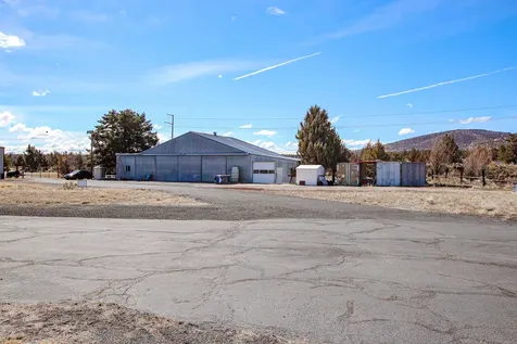 8810 NW Eagle Drive Redmond OR 97756