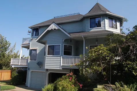 910 NE Tokay Heights Grants Pass OR 97526