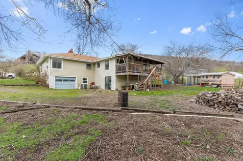 3403 N Valley View Road Ashland OR 97520