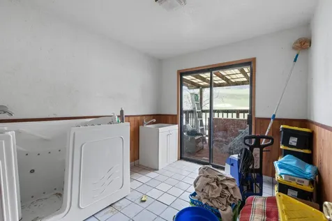 3403 N Valley View Road Ashland OR 97520