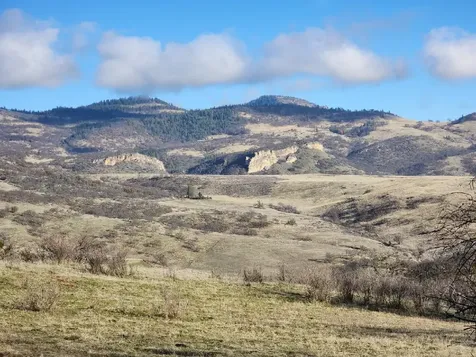 3403 N Valley View Road Ashland OR 97520