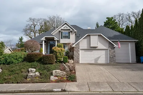 4736 Independence Drive SE Salem OR 97302