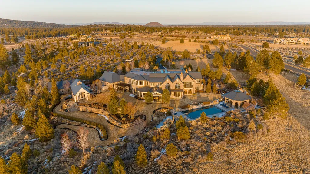 18665 Macalpine Loop Bend OR 97702