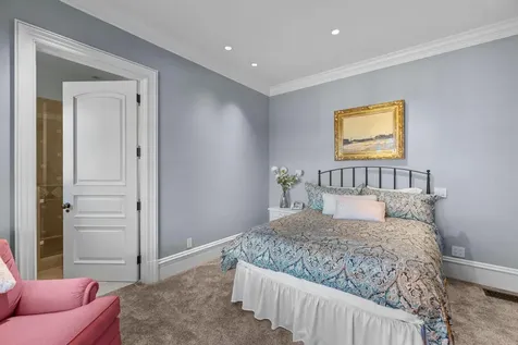 18665 Macalpine Loop Bend OR 97702