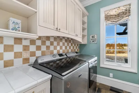18665 Macalpine Loop Bend OR 97702
