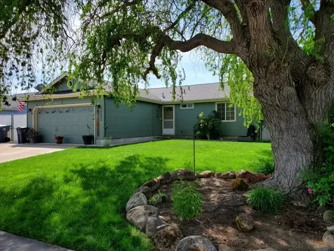 8023 25th Street White City OR 97503