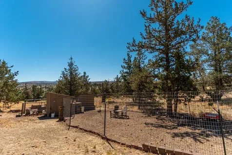 1896 SE Hoffman Drive Madras OR 97741