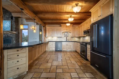 18135 Plainview Road Bend OR 97703