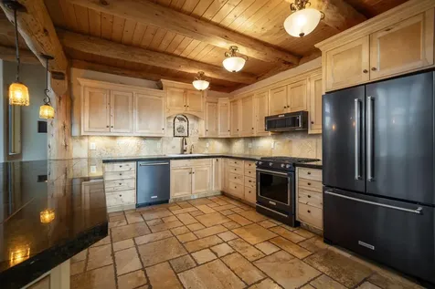 18135 Plainview Road Bend OR 97703