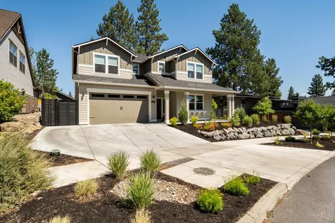 1962 NW Shevlin Crest Drive Bend OR 97703