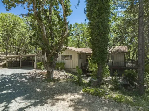 1185 W Jones Creek Road Grants Pass OR 97526