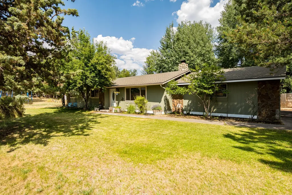 20296 Silver Sage Street Bend OR 97702