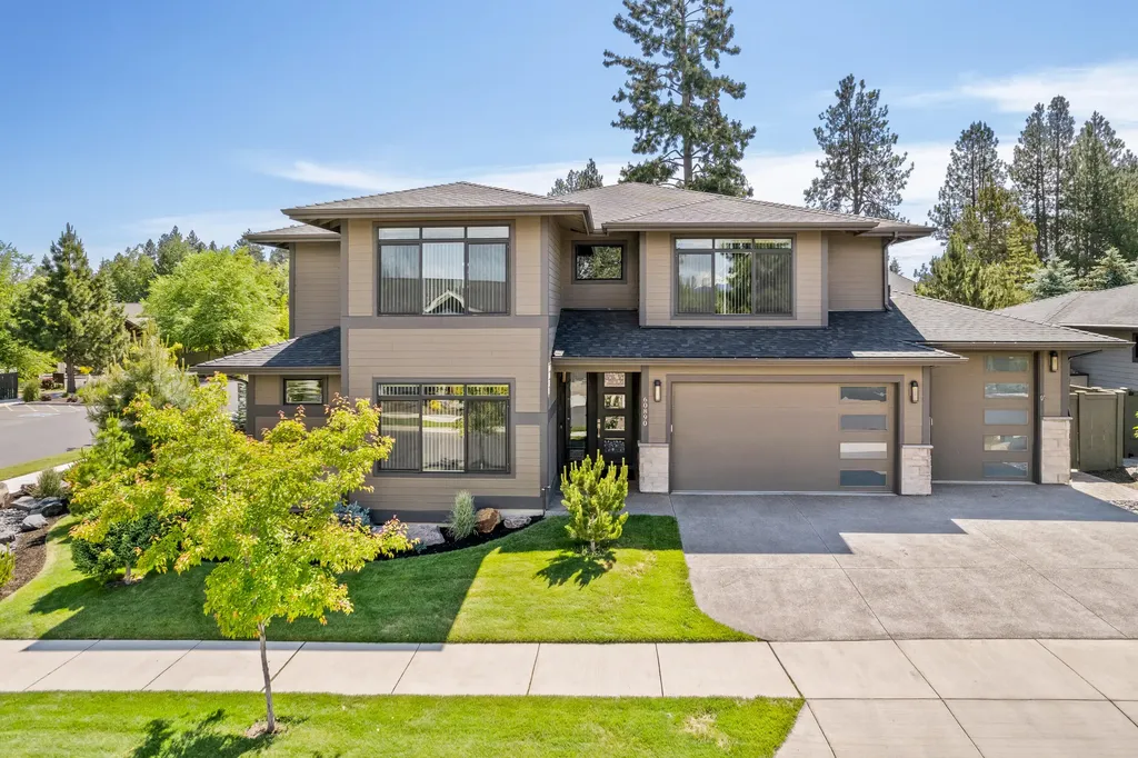 60890 SW Headwaters Loop Bend OR 97702