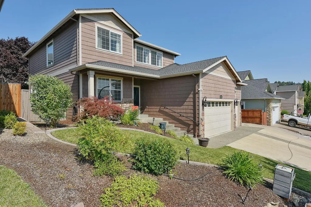 4466 Brown Ridge Terrace Medford OR 97504