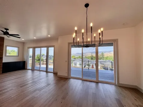 385 Otis Street Ashland OR 97520