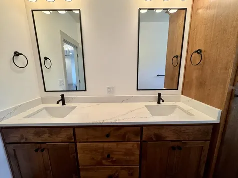 385 Otis Street Ashland OR 97520