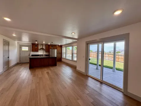 385 Otis Street Ashland OR 97520