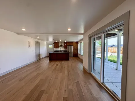 385 Otis Street Ashland OR 97520