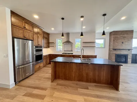 385 Otis Street Ashland OR 97520