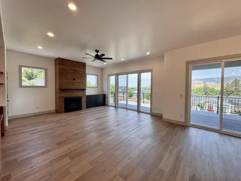 385 Otis Street Ashland OR 97520