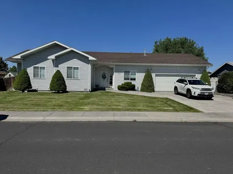 5558 Redfern Lane Klamath Falls OR 97603