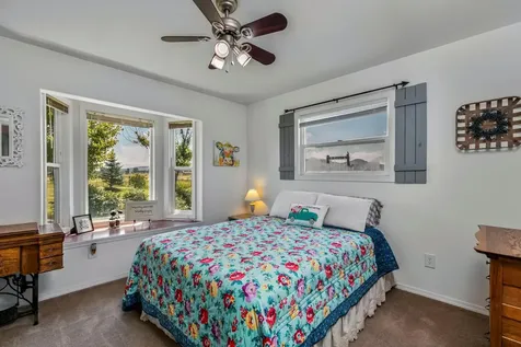 5624 SW Reif Road Powell Butte OR 97753