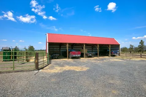 5624 SW Reif Road Powell Butte OR 97753