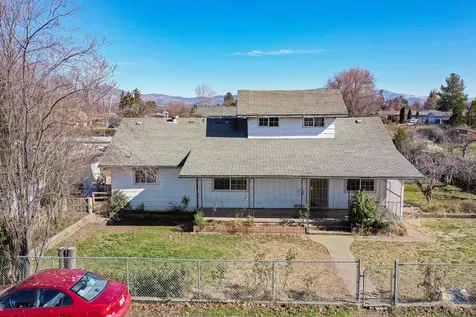 621 Cherry Street Medford OR 97501