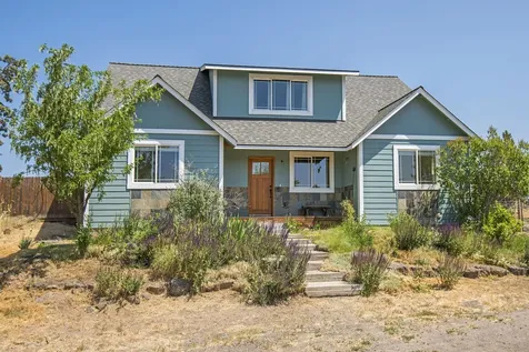 5500 NW 49th Street Redmond OR 97756