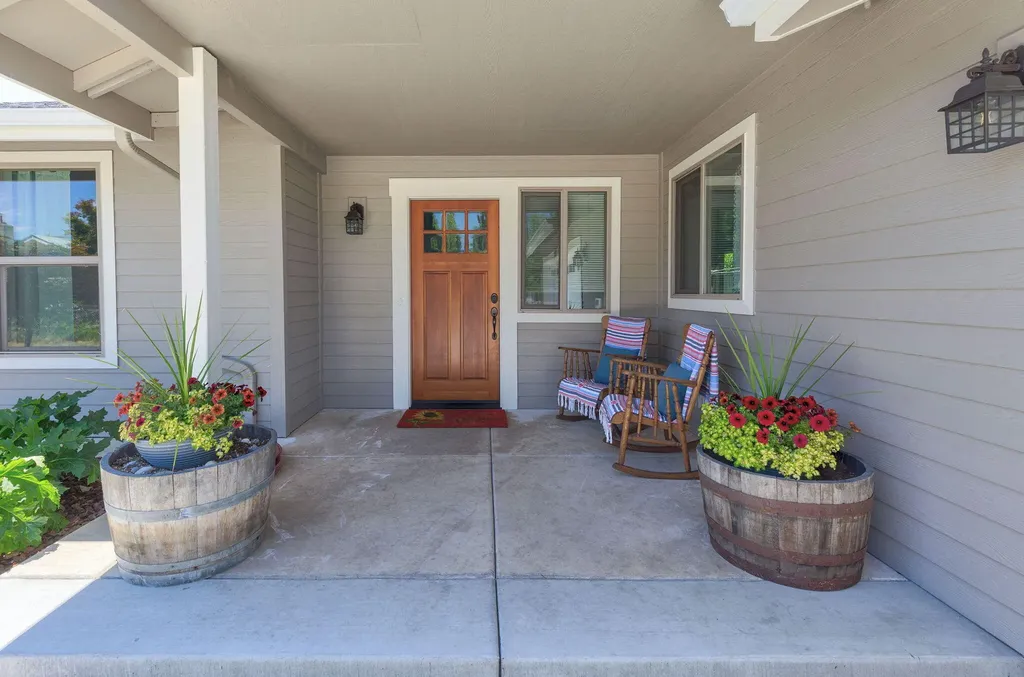1138 SW Greenwood Avenue Grants Pass OR 97526