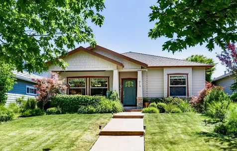 914 Kestrel Parkway Ashland OR 97520