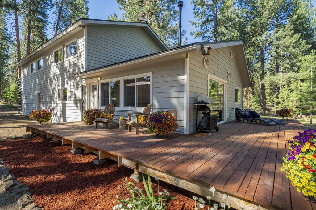 19254 Galen Road Bend OR 97702