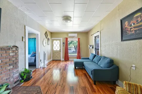 814 Beekman Avenue Medford OR 97501