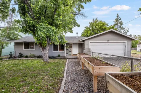 1701 Lancaster Avenue Klamath Falls OR 97601