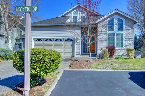 902 Mystic Drive Grants Pass OR 97527