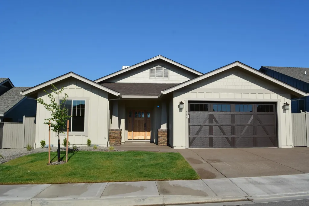 775 Sonoma Court Medford OR 97504