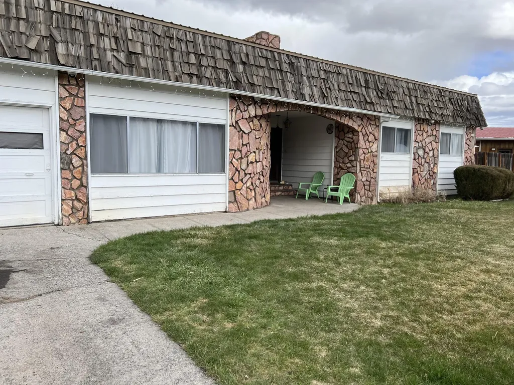 257 SW 4th Street Prineville OR 97754