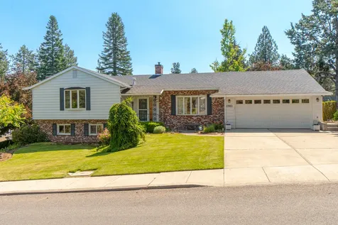 1864 NE 12th Street Bend OR 97701