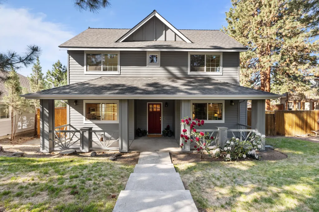 2189 NW Torrey Pines Drive Bend OR 97703