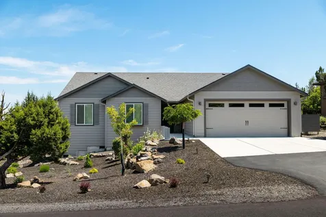 222 Highland Meadow Loop Redmond OR 97756