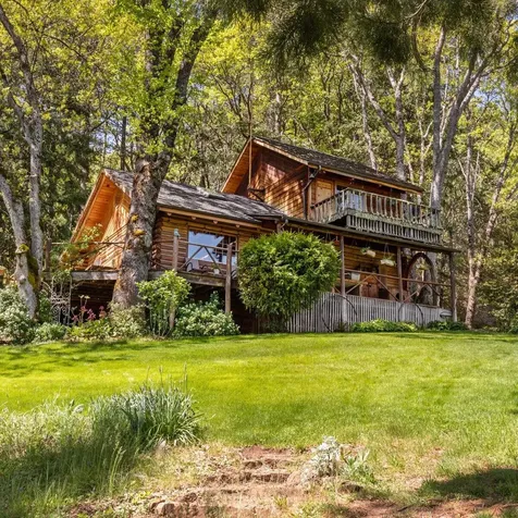 11750 Hillcrest Road Medford OR 97504